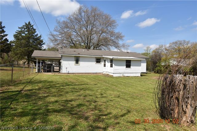 130 Comanche Street, Sallisaw, OK 74955