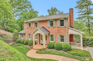 835 Wildwood RD, Roanoke, VA 24014