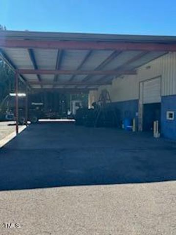 211 Garysburg Road, Gaston, NC 27832