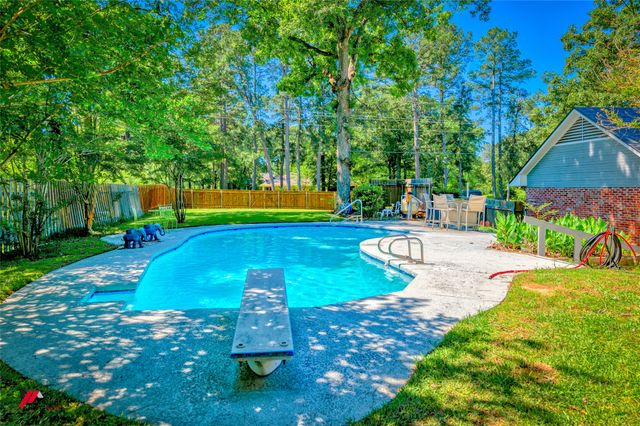 9855 Holamy Lane, Shreveport, LA 71106