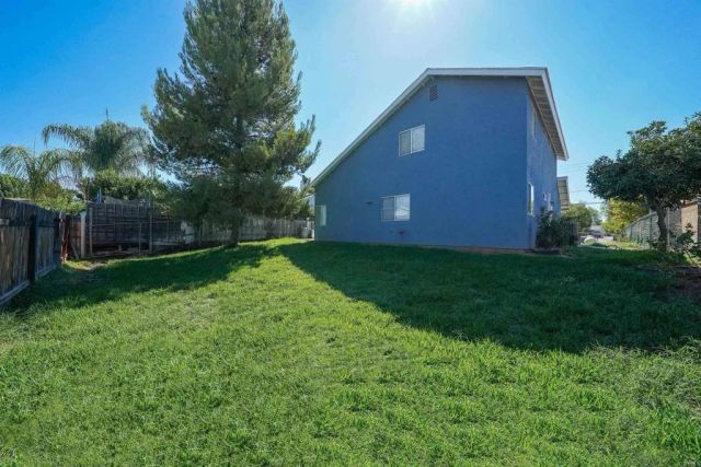 931 H Street, Ramona, CA 92065