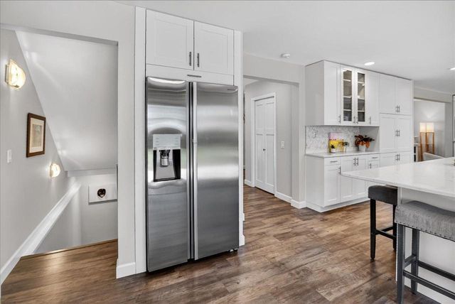 6685 Winding Way, Deforest, WI 53532