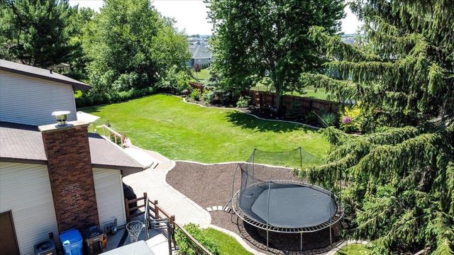 6685 Winding Way, Deforest, WI 53532