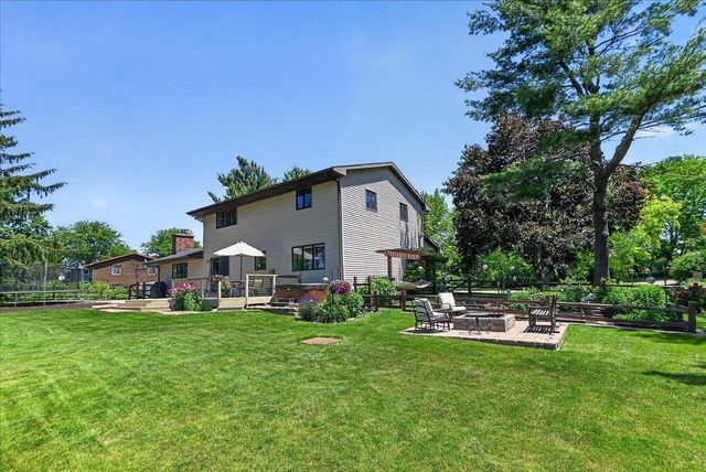 6685 Winding Way, Deforest, WI 53532