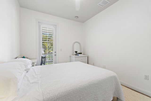 1471 N Jeaga Drive, Jupiter, FL 33458