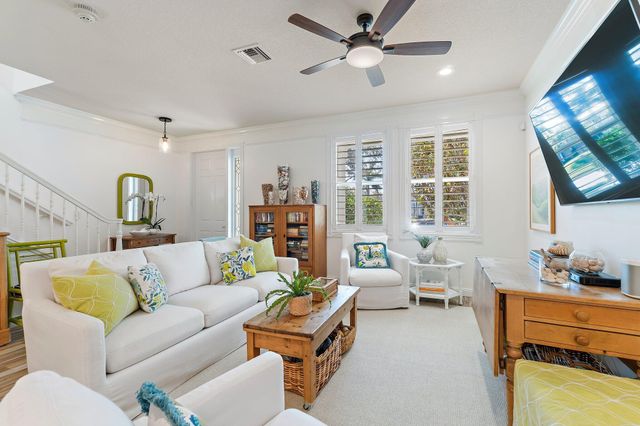 1471 N Jeaga Drive, Jupiter, FL 33458