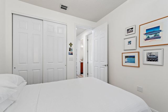 1471 N Jeaga Drive, Jupiter, FL 33458