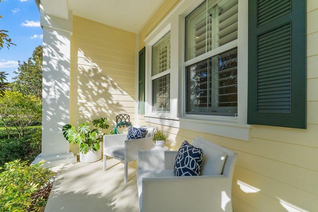 1471 N Jeaga Drive, Jupiter, FL 33458