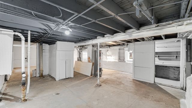 1114 N Waller Avenue, Chicago, IL 60651