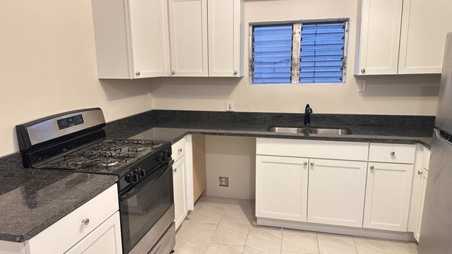 1114 N Waller Avenue, Chicago, IL 60651