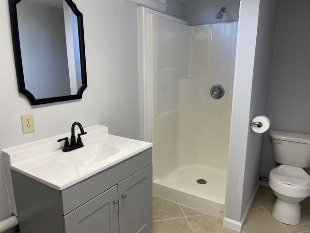 1209 Bel Aire Dr, Tullahoma, TN 37388