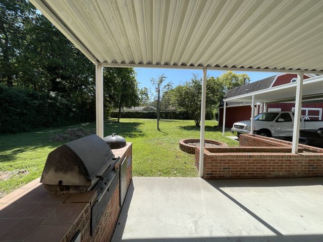 1209 Bel Aire Dr, Tullahoma, TN 37388