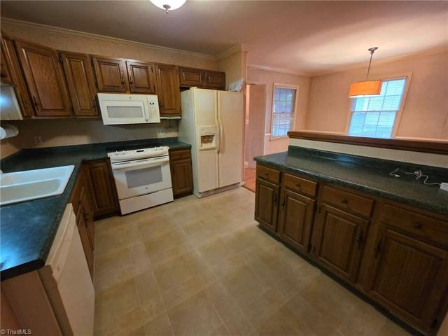 515 Nova Avenue, High Point, NC 27265
