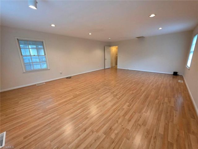 515 Nova Avenue, High Point, NC 27265