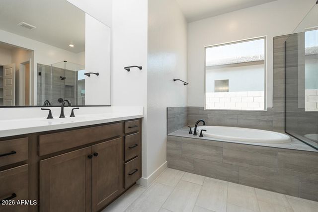 2589 E ALFONSO Drive, San Tan Valley, AZ 85140