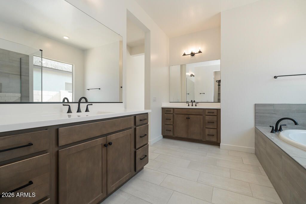 Image 9 of property listing at 2589 E ALFONSO Drive, San Tan Valley, AZ 85140