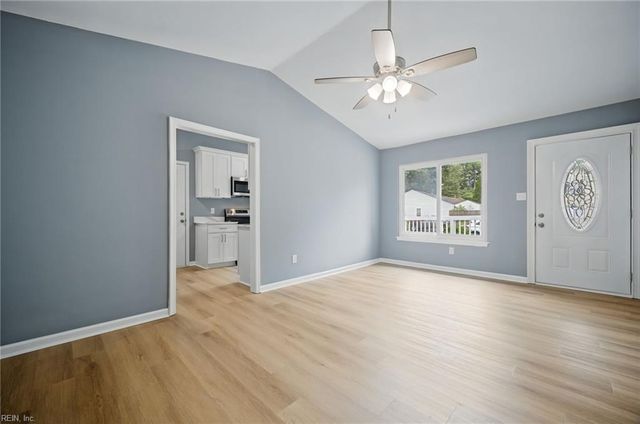 1518 Snowbird CT, Virginia Beach, VA 23454
