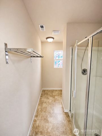 27010 223rd Lane SE, Maple Valley, WA 98038