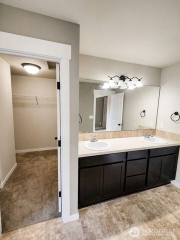 27010 223rd Lane SE, Maple Valley, WA 98038