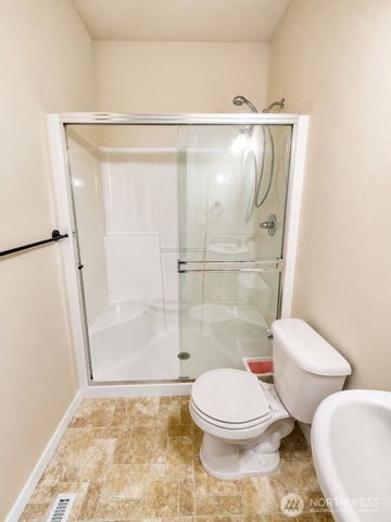 27010 223rd Lane SE, Maple Valley, WA 98038