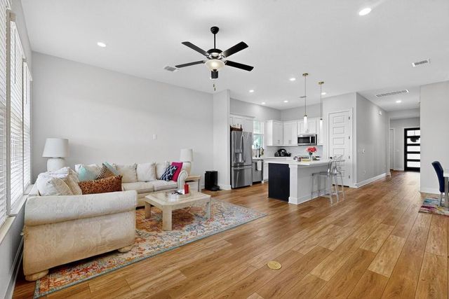 11900 Dillon Falls DR, Austin, TX 78747