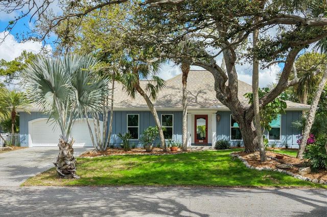 700 TROPICAL CIRCLE, Sarasota, FL 34242