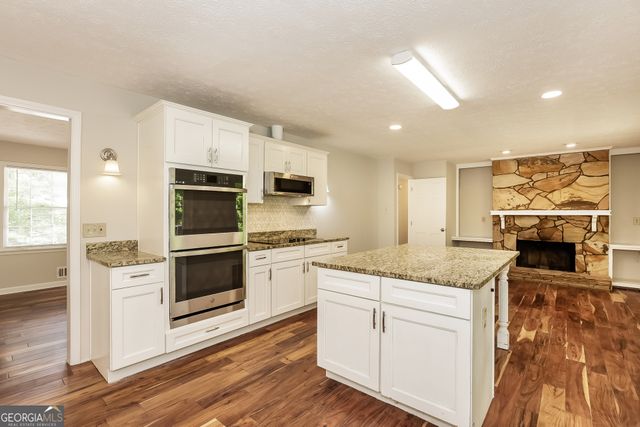 588 Sugar Valley Trail SE, Conyers, GA 30094