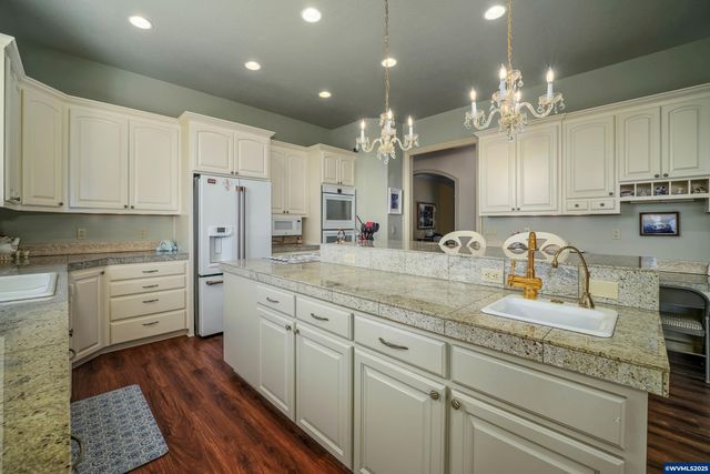 7947 Lavender Ln SE, Turner, OR 97392