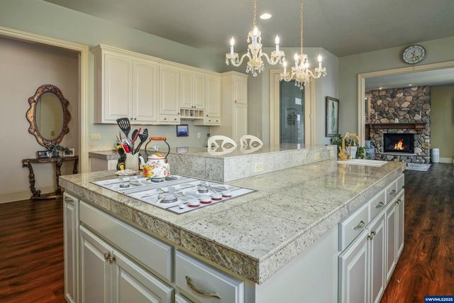 7947 Lavender Ln SE, Turner, OR 97392