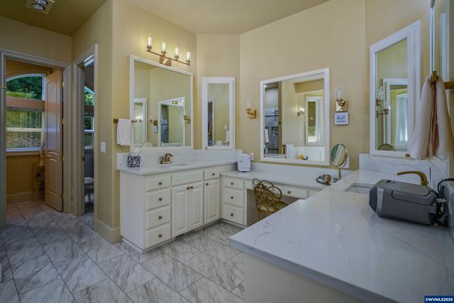 7947 Lavender Ln SE, Turner, OR 97392