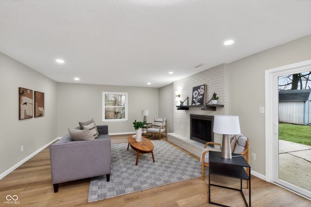 7158 Munsee Lane, Indianapolis, IN 46260