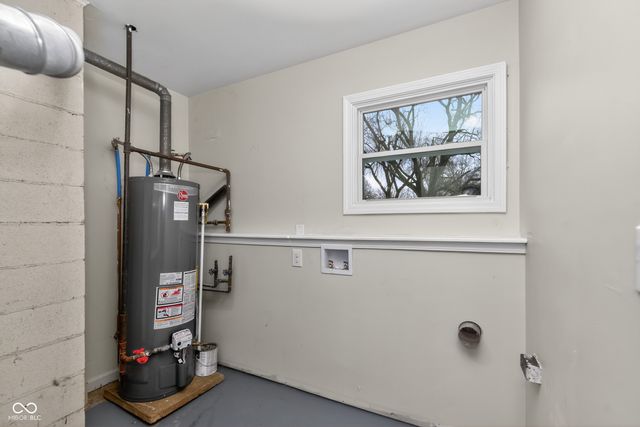 7158 Munsee Lane, Indianapolis, IN 46260