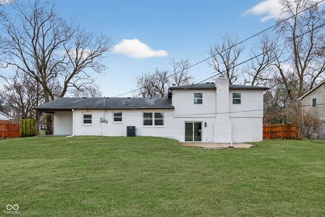 7158 Munsee Lane, Indianapolis, IN 46260