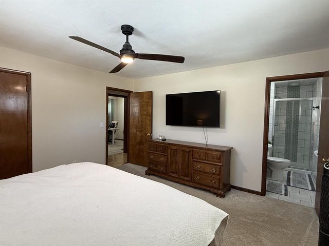 1121 Erie Drive, Janesville, WI 53545