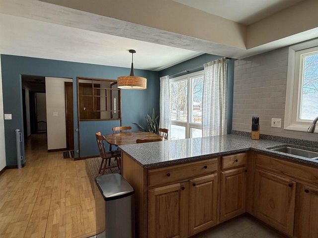 1121 Erie Drive, Janesville, WI 53545