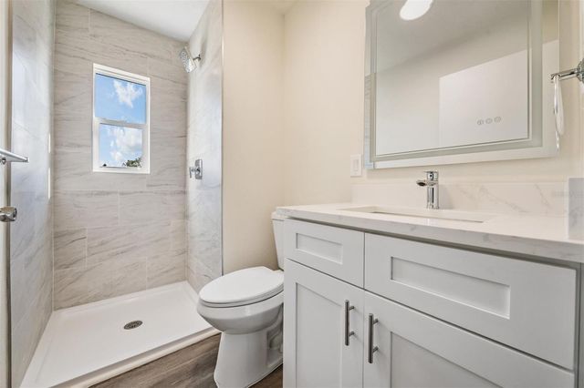 66 LAKE SHORE DRIVE, Palm Harbor, FL 34684