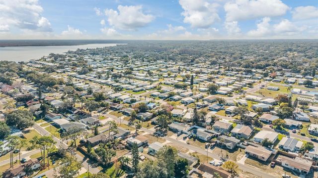 66 LAKE SHORE DRIVE, Palm Harbor, FL 34684