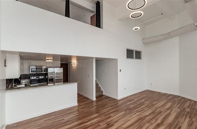 1133 W 9th Street 701, Cleveland, OH 44113