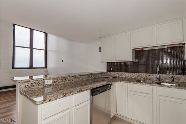 1133 W 9th Street 701, Cleveland, OH 44113