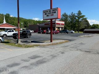 282 Westgate Mall Circle, Pennington Gap, VA 24277