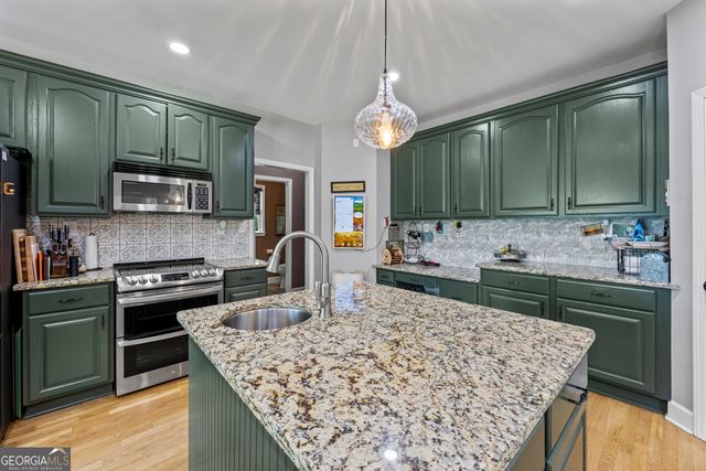 8080 Milford Road, Gainesville, GA 30506