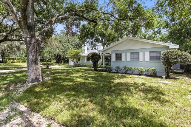 2510 LAKE ELLEN DRIVE, Tampa, FL 33618