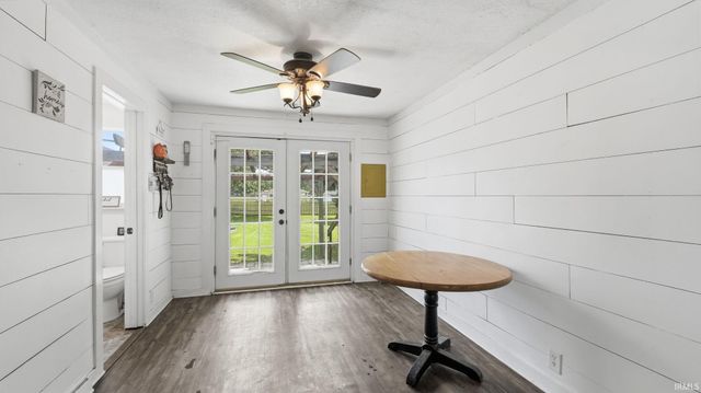 7124 St. Joe Road, Fort Wayne, IN 46835