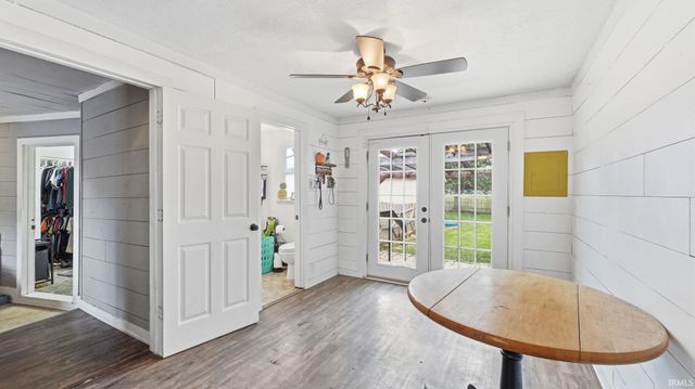 7124 St. Joe Road, Fort Wayne, IN 46835