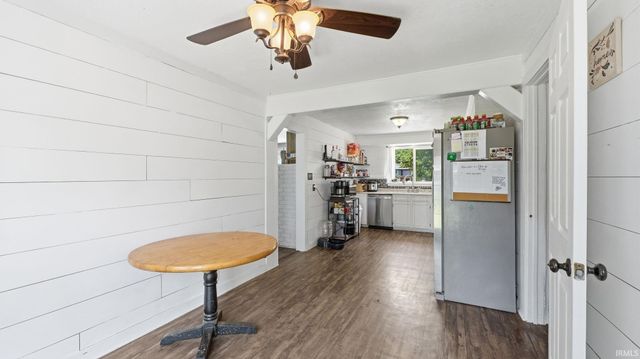 7124 St. Joe Road, Fort Wayne, IN 46835