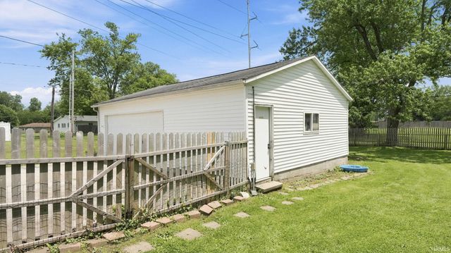 7124 St. Joe Road, Fort Wayne, IN 46835