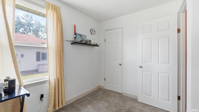 7124 St. Joe Road, Fort Wayne, IN 46835