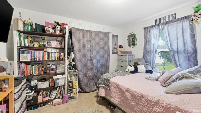 7124 St. Joe Road, Fort Wayne, IN 46835