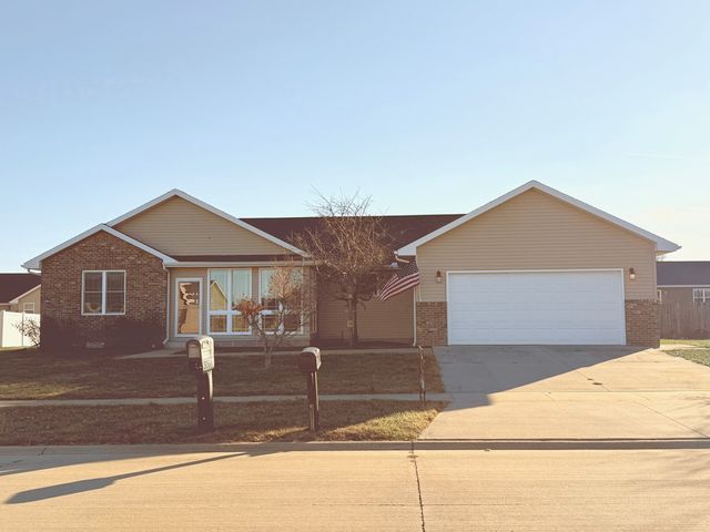 307 Zehr Lane, Fisher, IL 61843