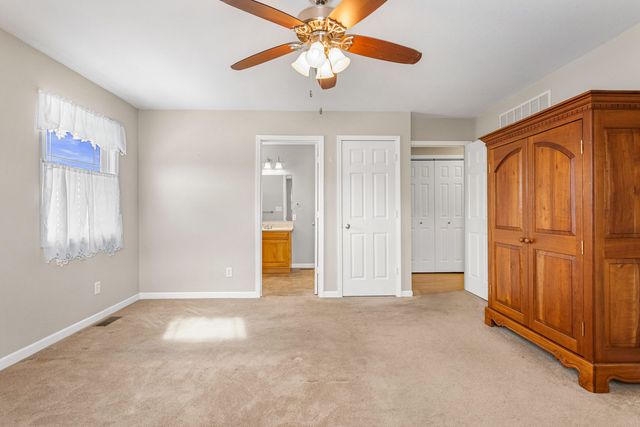 307 Zehr Lane, Fisher, IL 61843